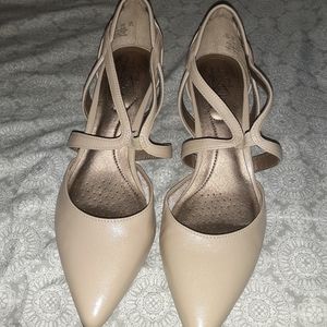 Life stride heels
